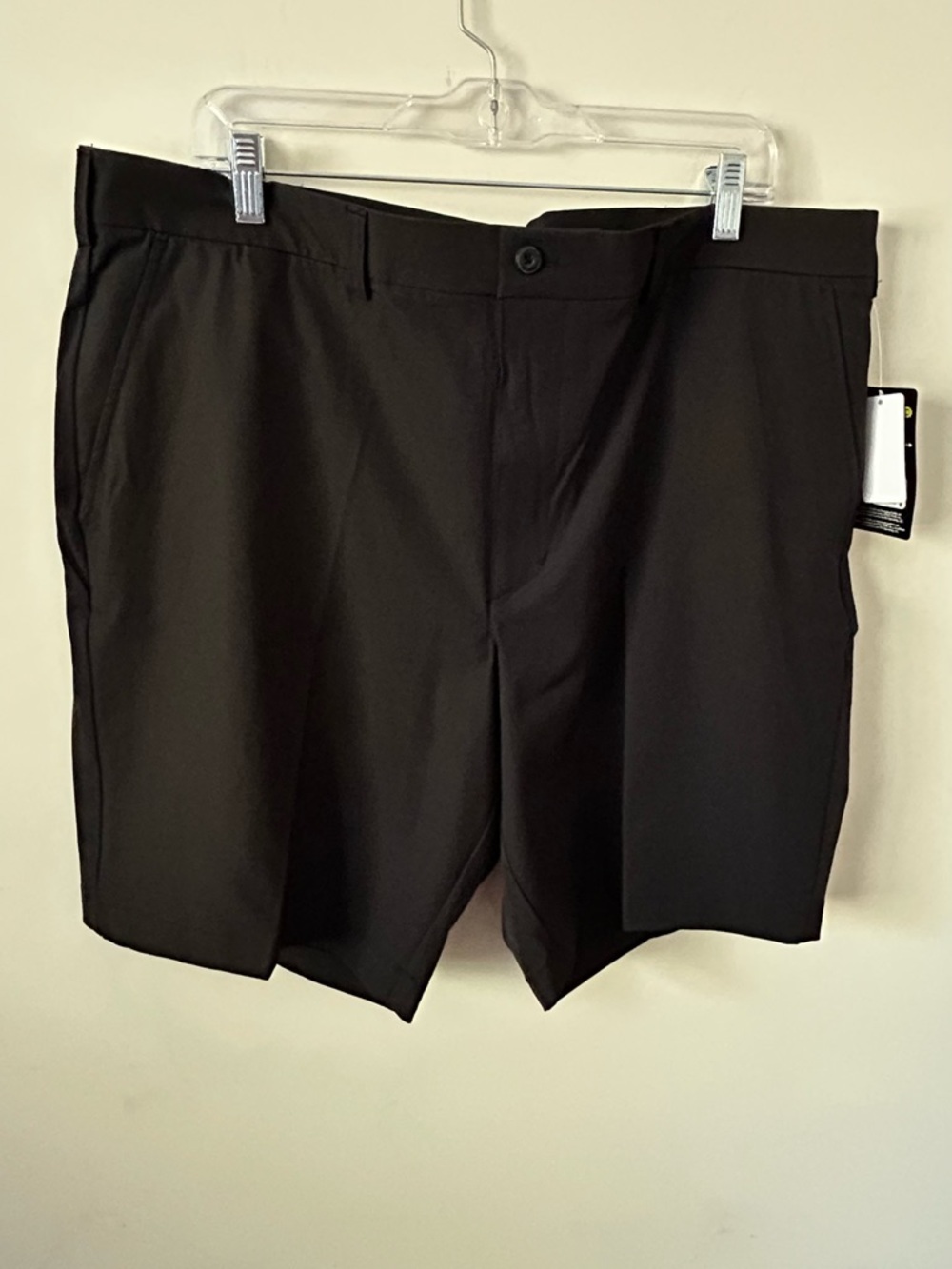 PGA TOUR Golf‎ Shorts Black Size 40 Active Waistband Stretch SPF 50